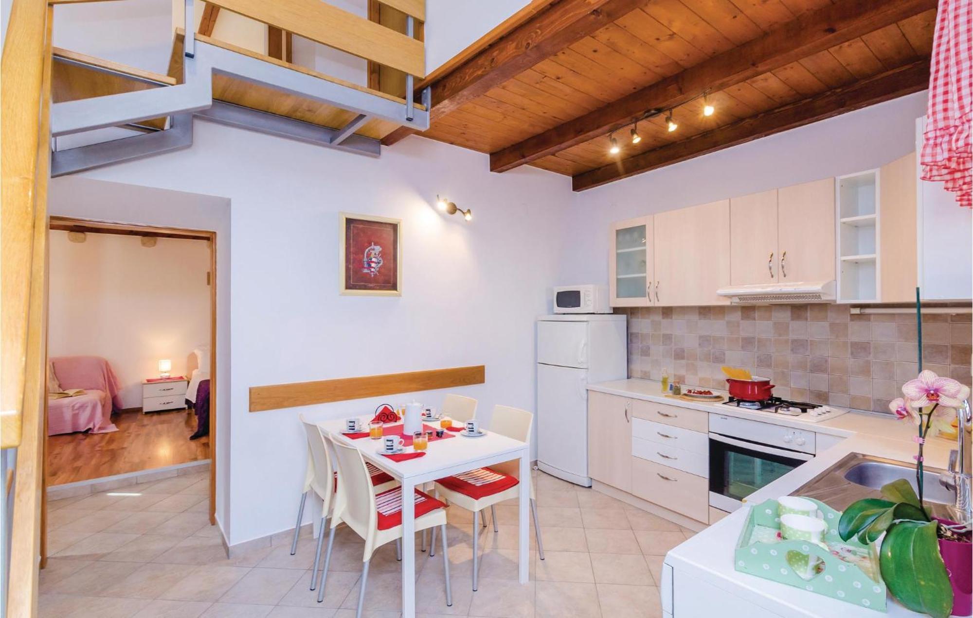 Cozy Home In Slano With Wifi Екстер'єр фото